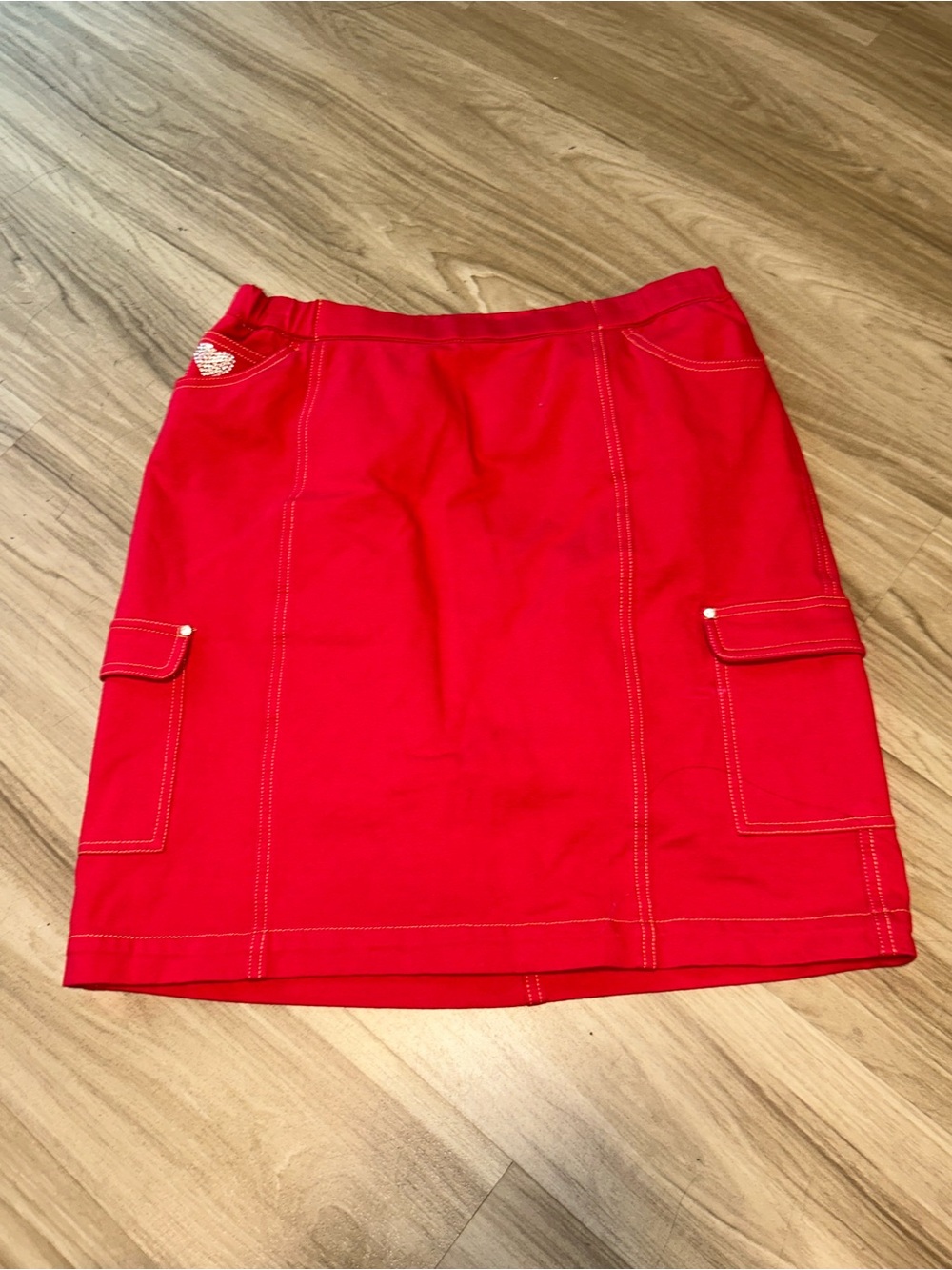 Quacker Factory Dream Jeannes Red Cargo Utility Skort Rhinestone Heart Size M